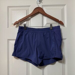 Lululemon run for your life athletic shorts size 6 euc